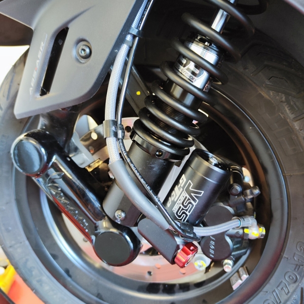 Stoßdämpfer vorne 280 mm - YSS - Vespa GTS/HPE 125-310 ccm (ab Bj. 2023) mit ABE - BLACK EDITION